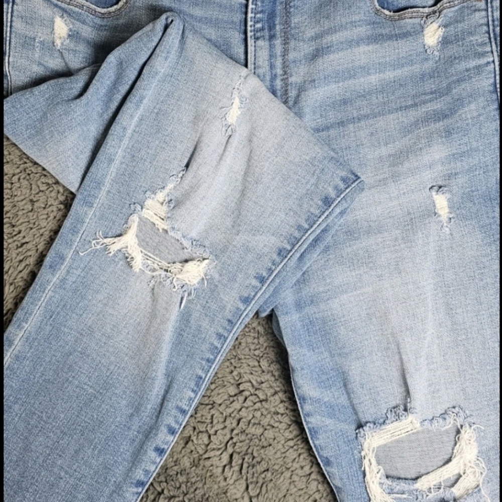 Abercrombie & Fitch Light Blue Ripped Skinny Jeans